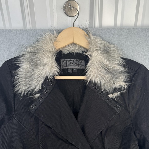 VTG Tripp NYC Jacket Womens M Black Faux Fur Goth Punk Hook Eye Asymmetrical Y2K - Picture 4 of 11